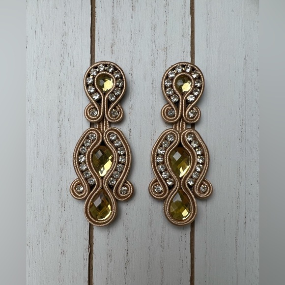 Elegant Gold Dangle Earrings - Wedding Glam Earrings - Stylish Art Deco Earrings - Picture 3 of 11